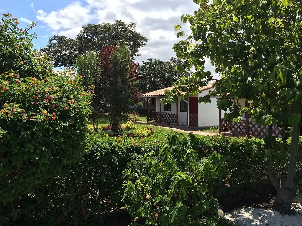 Hotel Hosteria Rosa Blanca Puembo