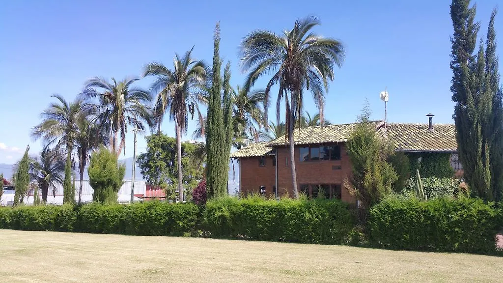 Hosteria Rosa Blanca Puembo Hotel